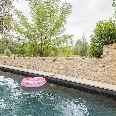Charming In The Countryside With Swimmingpool *