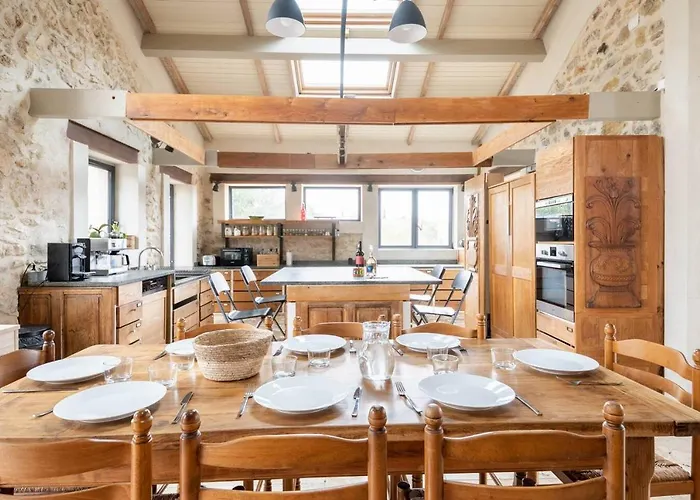 Charming In The Countryside With Swimmingpool Villa *
